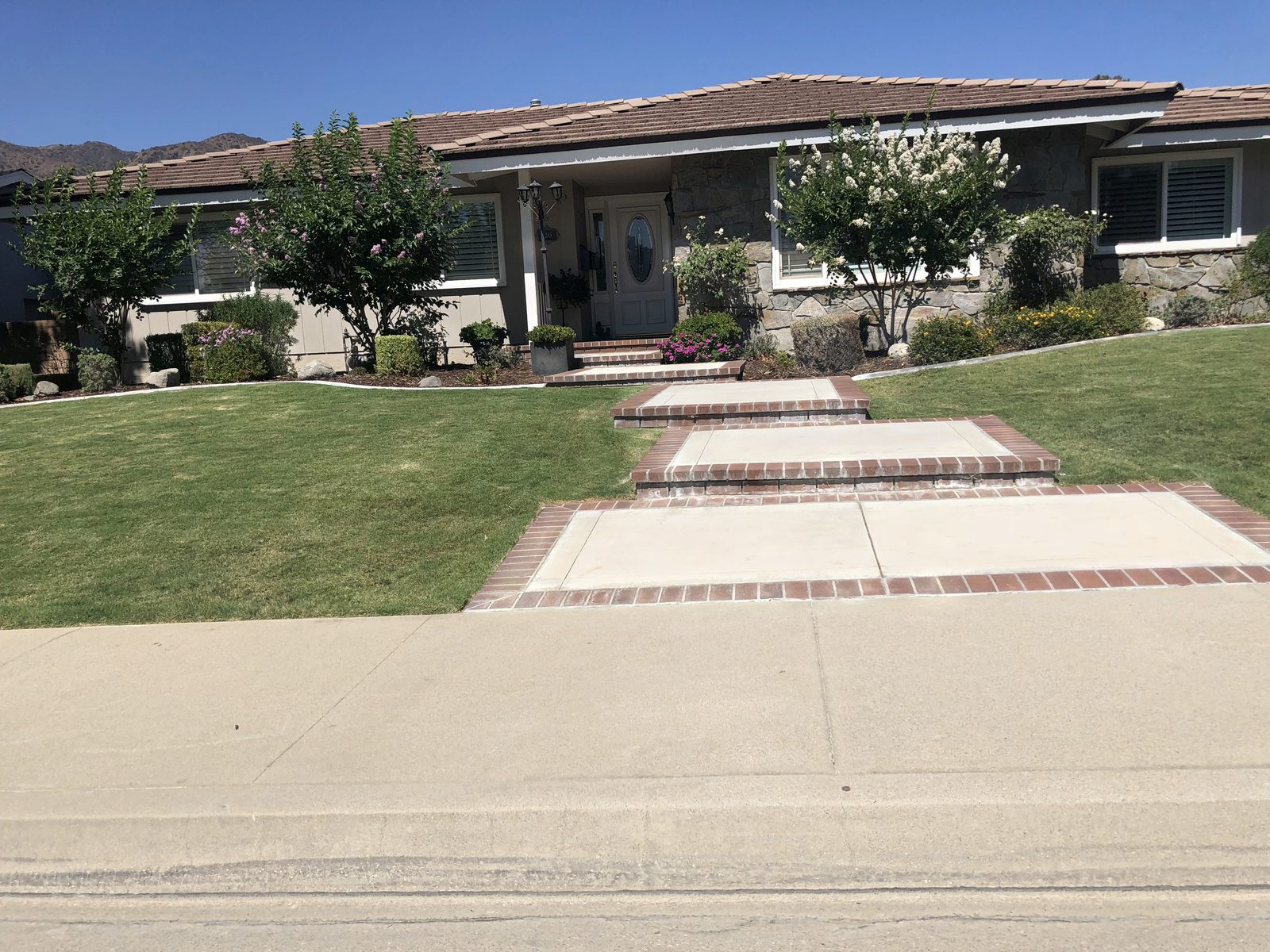 Concrete patio by Driveway Masters, serving La Verne, CA