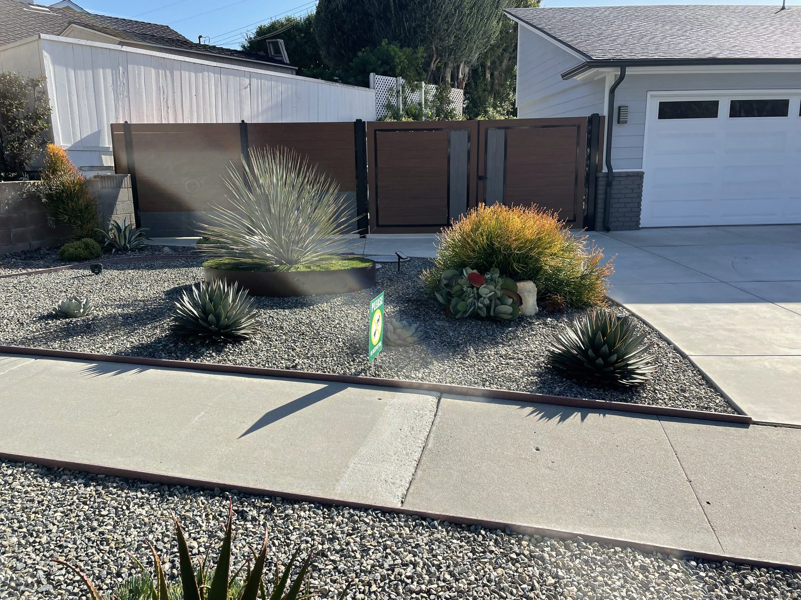 New concrete driveway by Driveway Masters in Santa Ana, CA